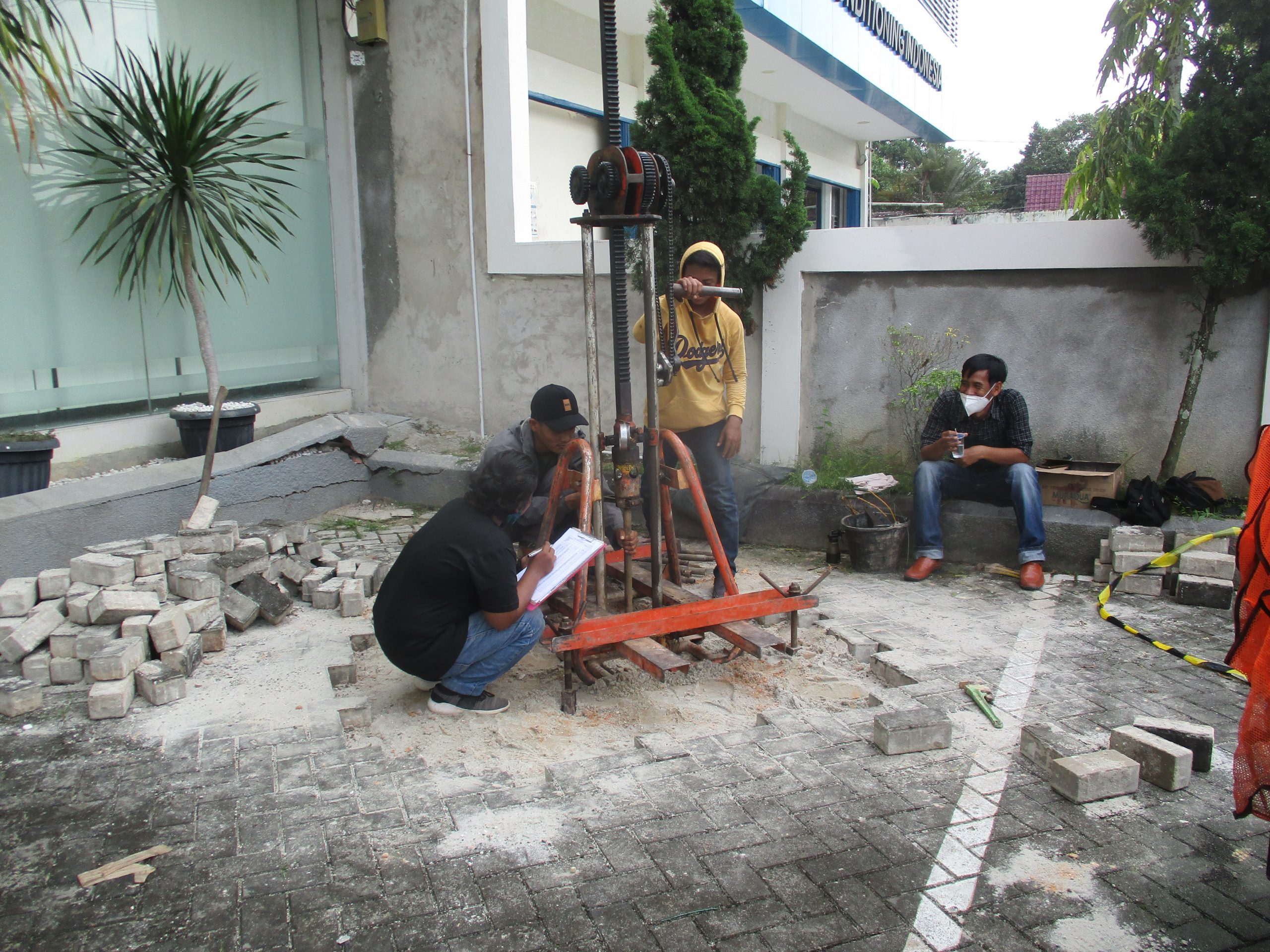 Penyelidikan Tanah — Soil Test — Binanusa — Since 1999